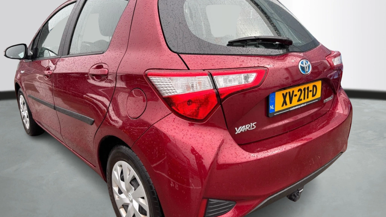 Toyota Yaris 1.5 Hybrid 100pk Active