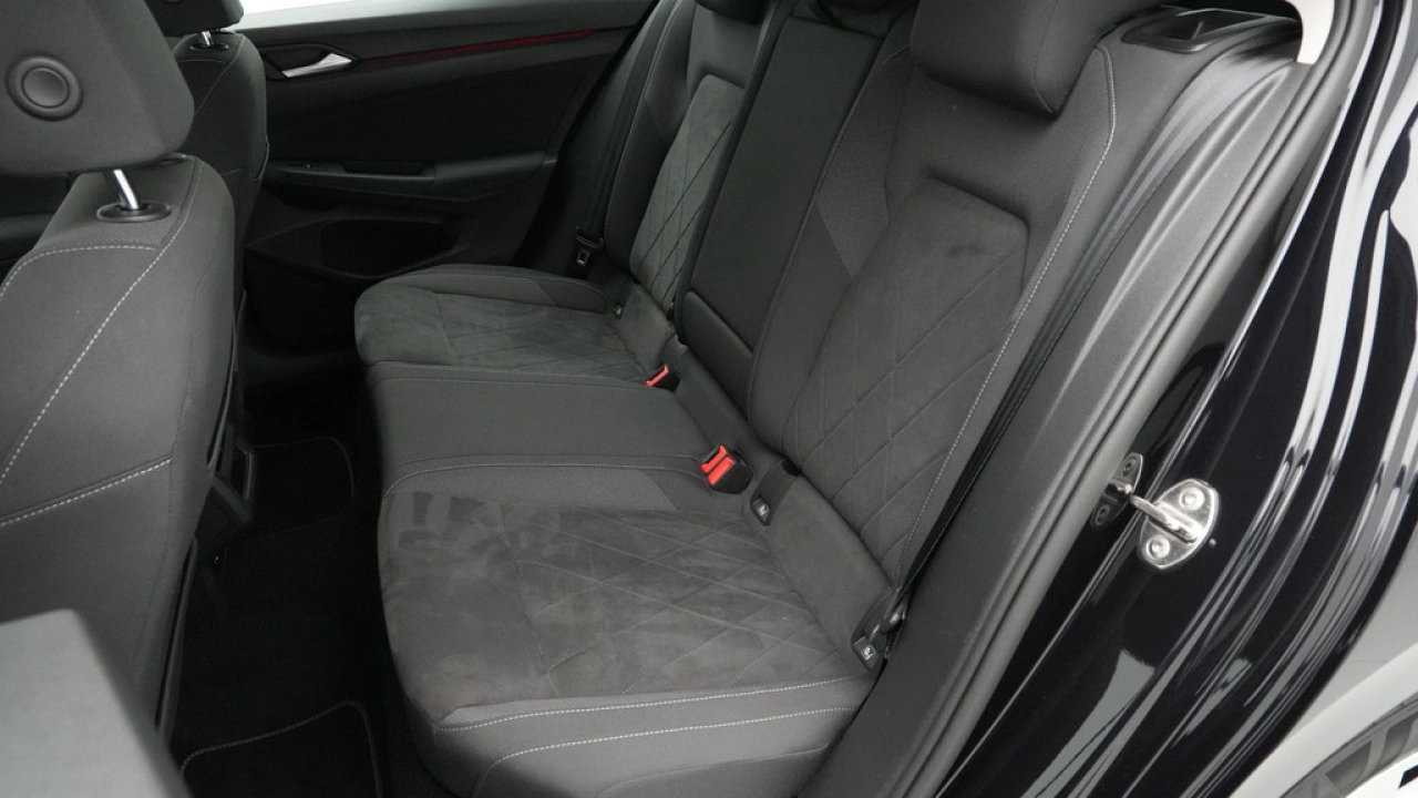 Volkswagen Golf 1.5 TSI 130pk Life Business