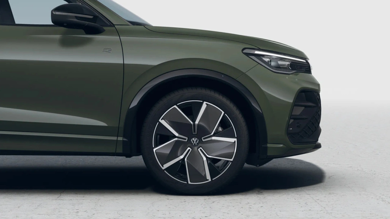 Volkswagen Tiguan 1.5 eHybrid 204 6DSG R-Line Edition