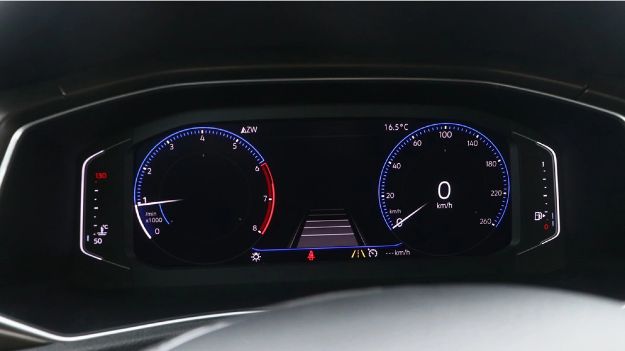 Volkswagen T-Roc 1.0 TSI 115pk Style Navigatie Camera Climatronic