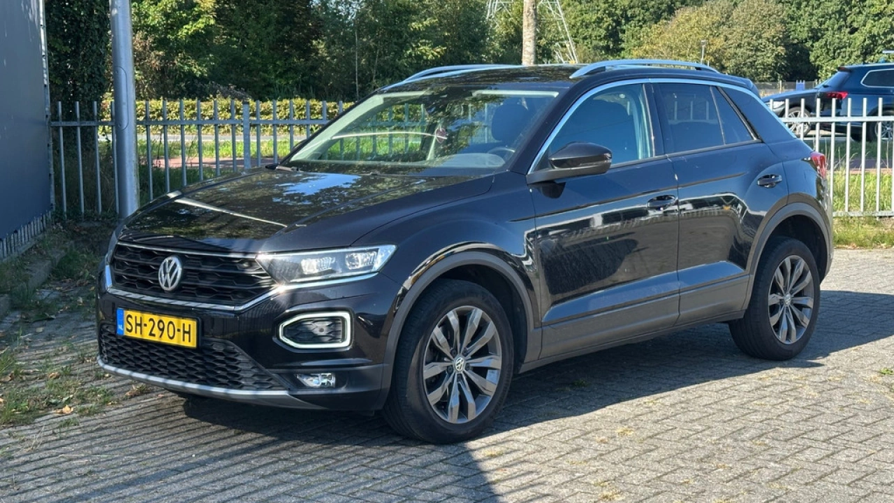 Volkswagen T-Roc 1.0 TSI 115pk Style Navigatie Camera Climatronic