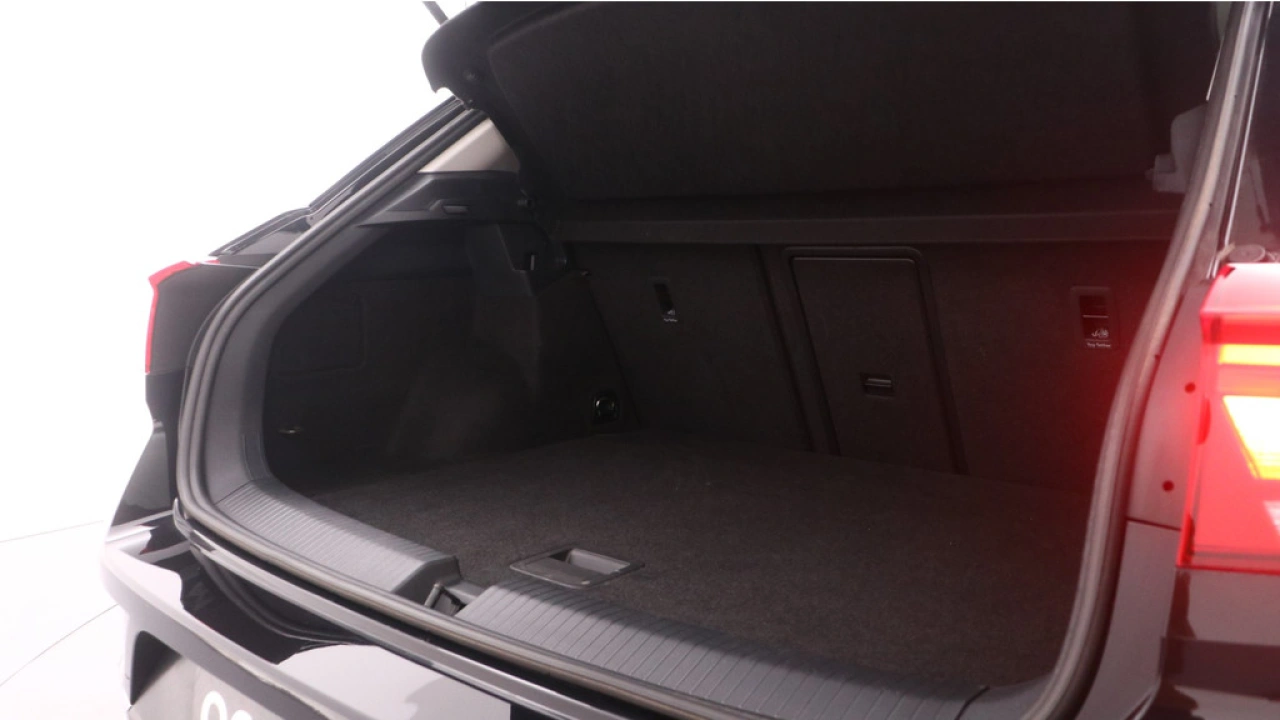 Volkswagen T-Roc 1.0 TSI 115pk Style Navigatie Camera Climatronic