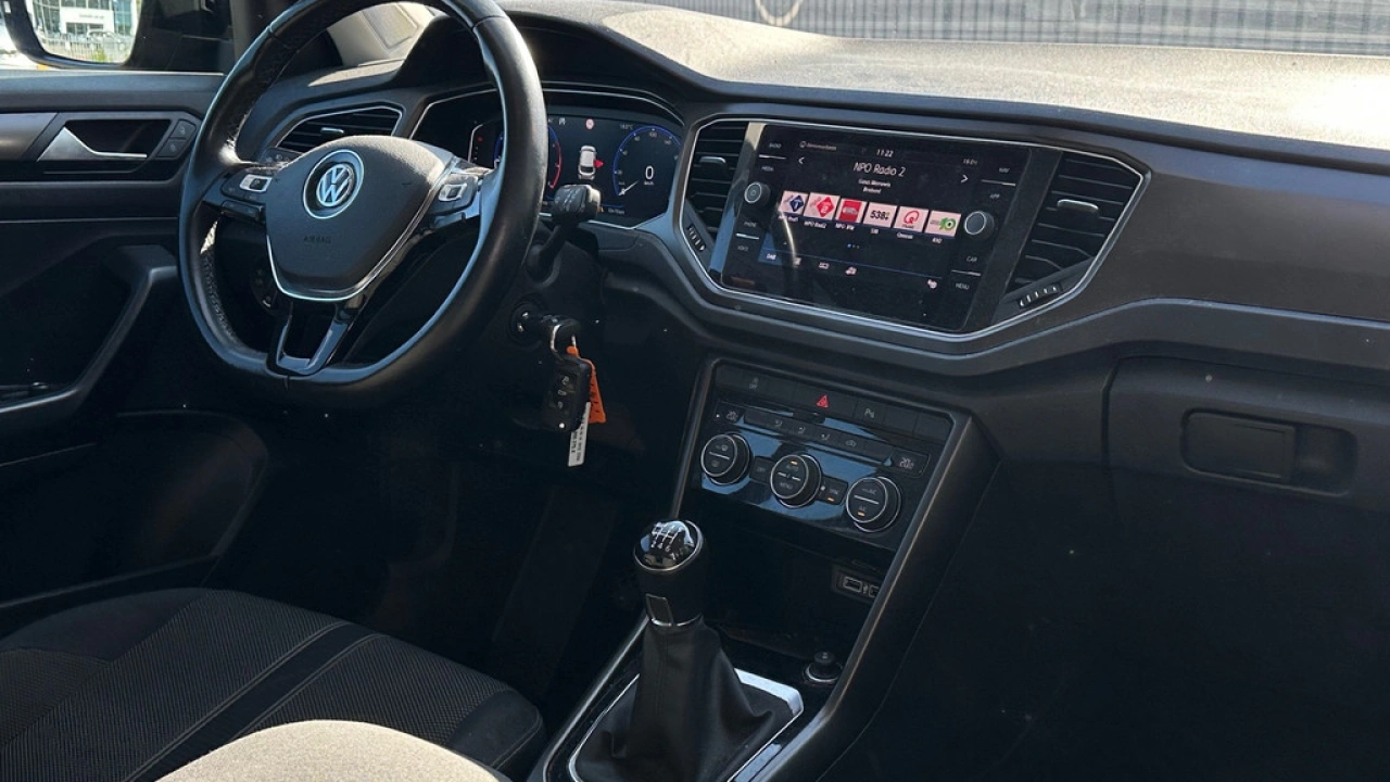 Volkswagen T-Roc 1.0 TSI 115pk Style Navigatie Camera Climatronic