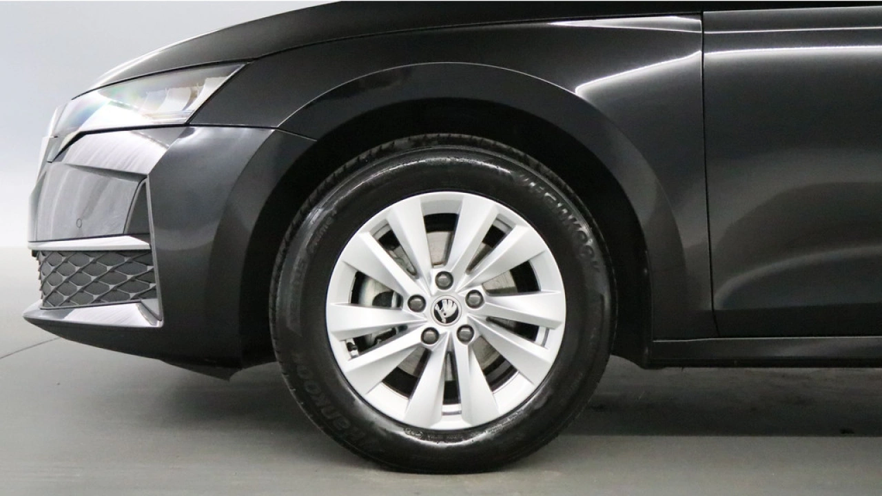 Škoda Octavia Combi 1.5 TSI 115pk MHEV Business Edition DSG