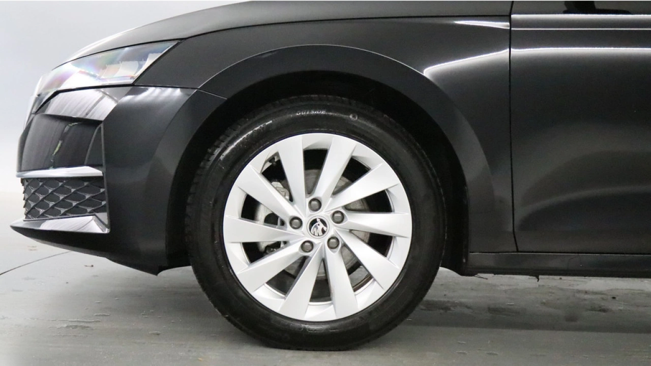 Škoda Octavia Combi 1.5 TSI 115pk MHEV Business Edition DSG