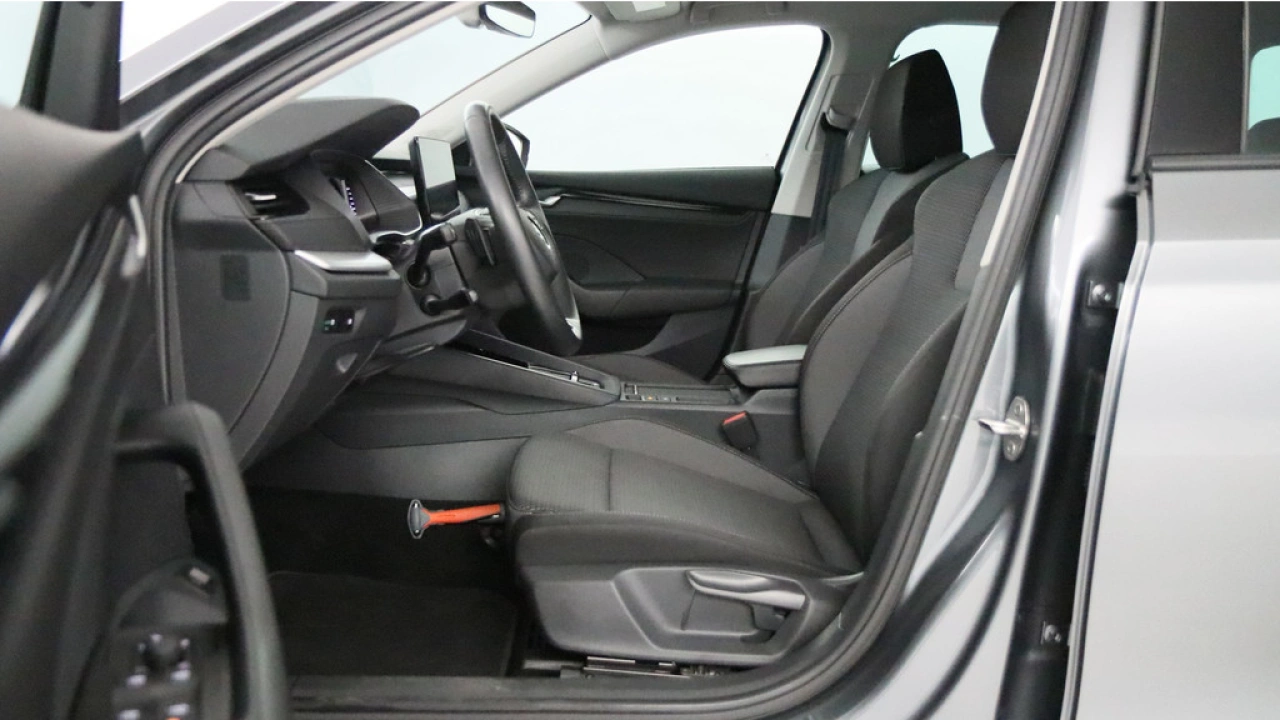 Škoda Octavia Combi 1.5 TSI 115pk MHEV Business Edition DSG