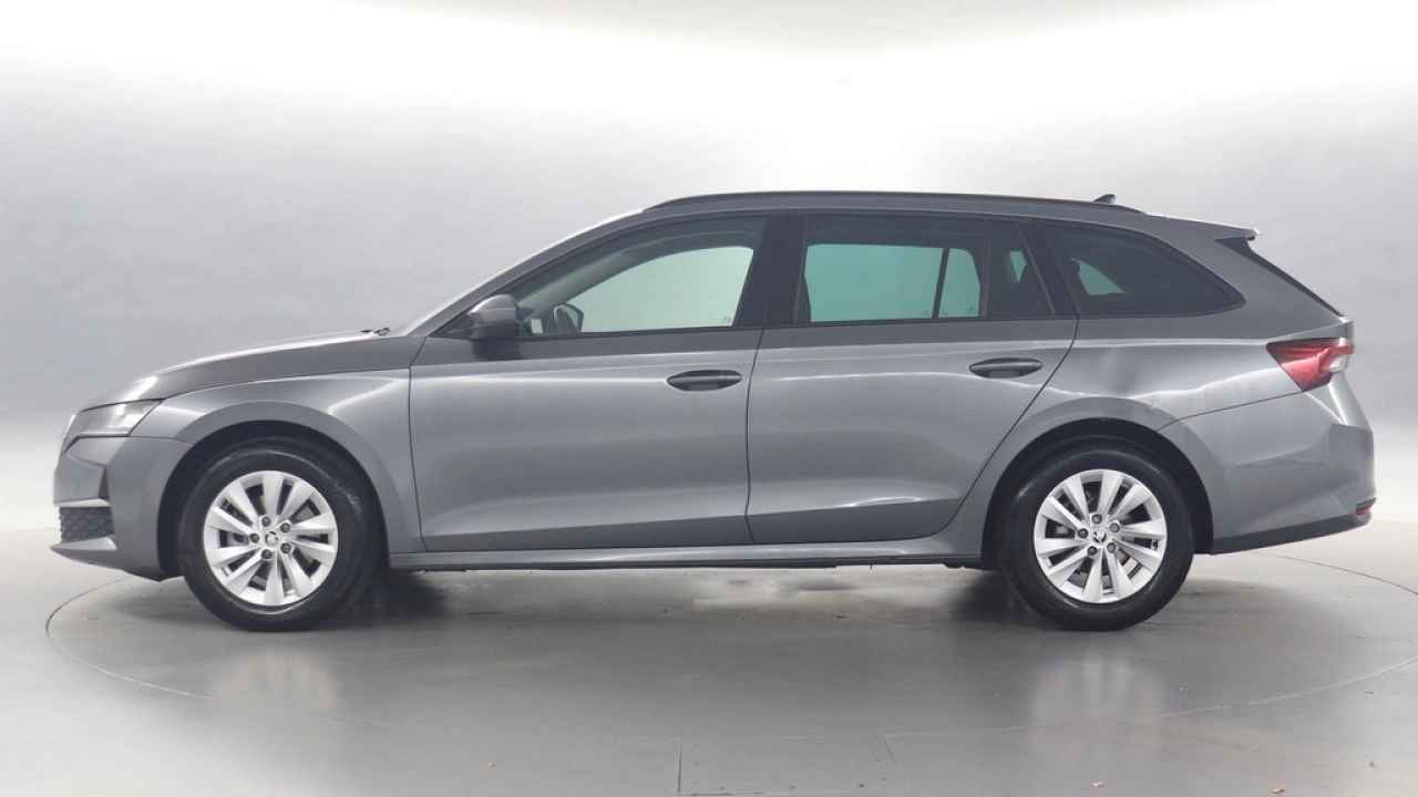 Škoda Octavia Combi 1.5 TSI 115pk MHEV Business Edition DSG