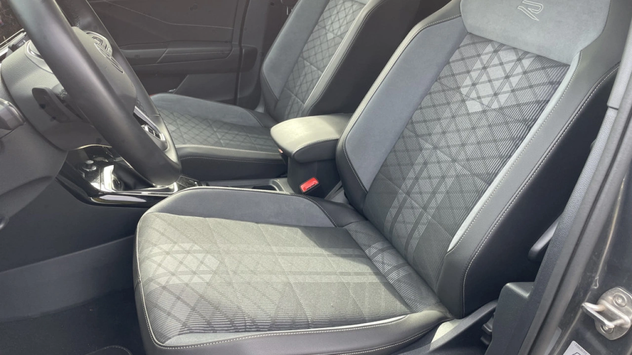 Volkswagen T-Roc 1.5 TSI 150pk R-Line Business DSG