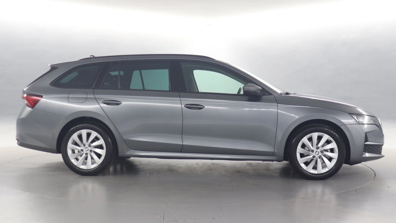 Škoda Octavia Combi 1.5 TSI 115pk MHEV Business Edition DSG
