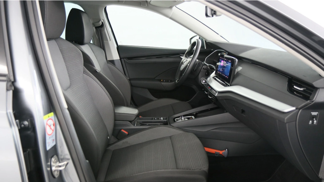 Škoda Octavia Combi 1.5 TSI 115pk MHEV Business Edition DSG