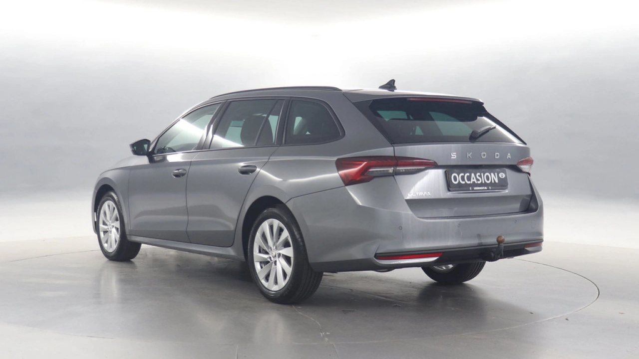 Škoda Octavia Combi 1.5 TSI 115pk MHEV Business Edition DSG