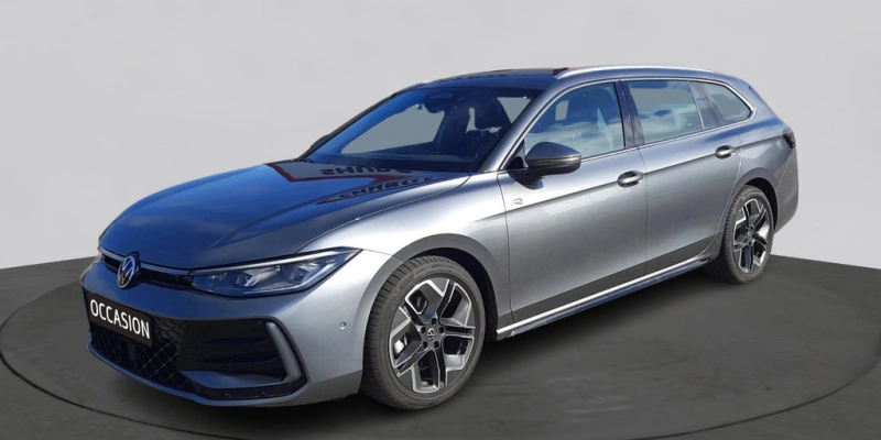 Volkswagen Passat Variant 1.5 eTSI R-Line Business | Trekhaak | Panoramadak