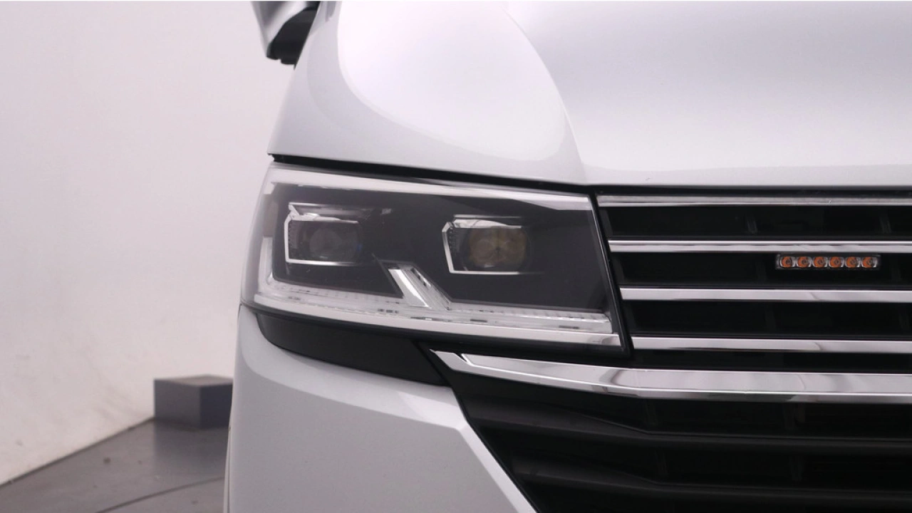 VW Bedrijfswagens Transporter Dubbel Cabine L2H1 2.0 TDI 150pk DSG 3.2T Bulli