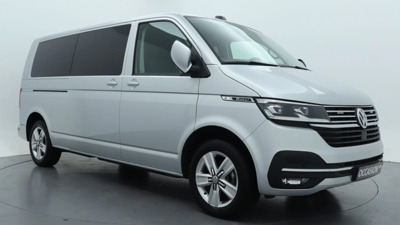 VW Bedrijfswagens Transporter Dubbel Cabine L2H1 2.0 TDI 150pk DSG 3.2T Bulli