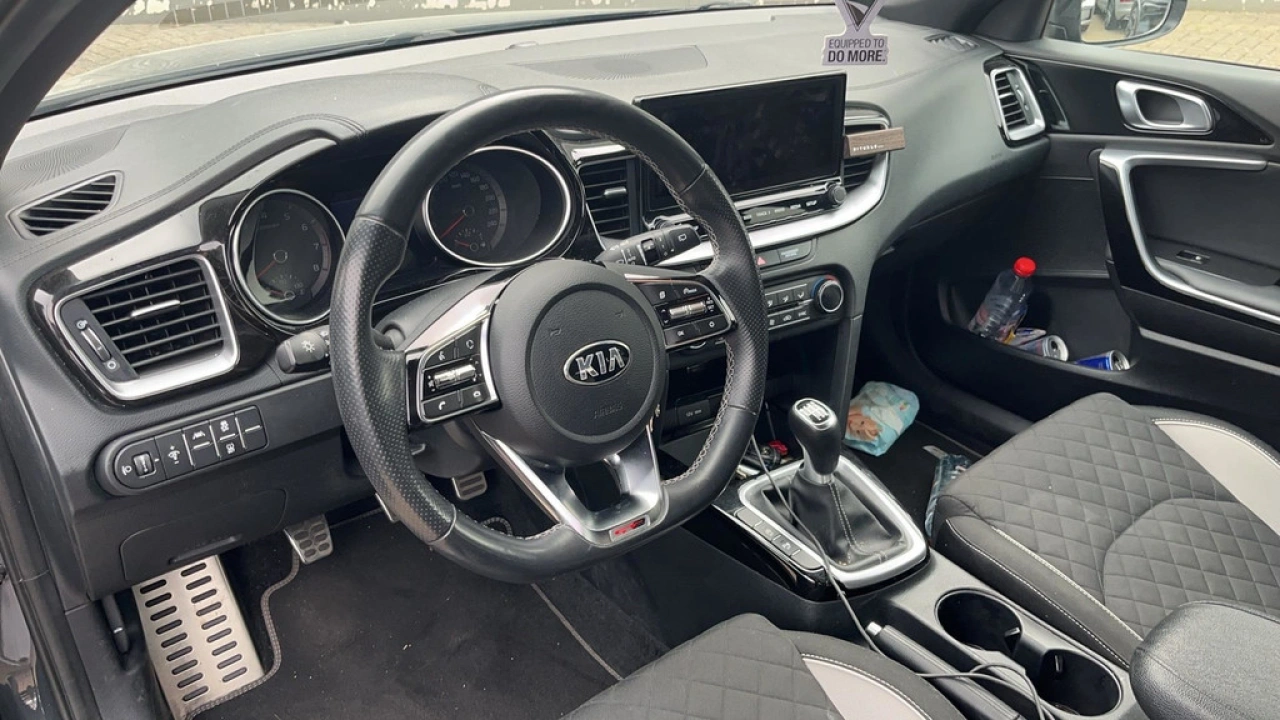 Kia Ceed 1.0 T-GDi GT-Line Edition