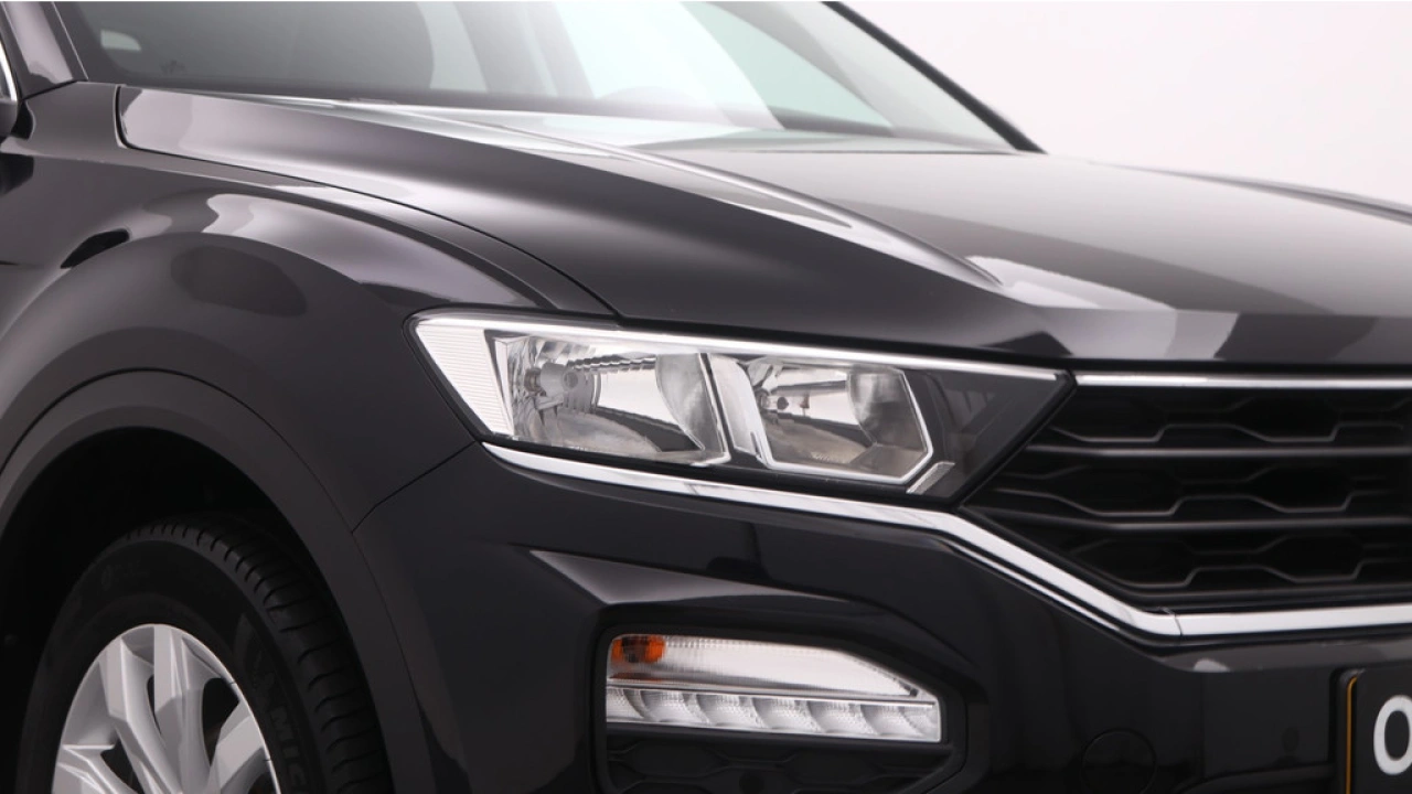 Volkswagen T-Roc 1.0 TSI 110pk Style Navigatie Carplay Climatronic