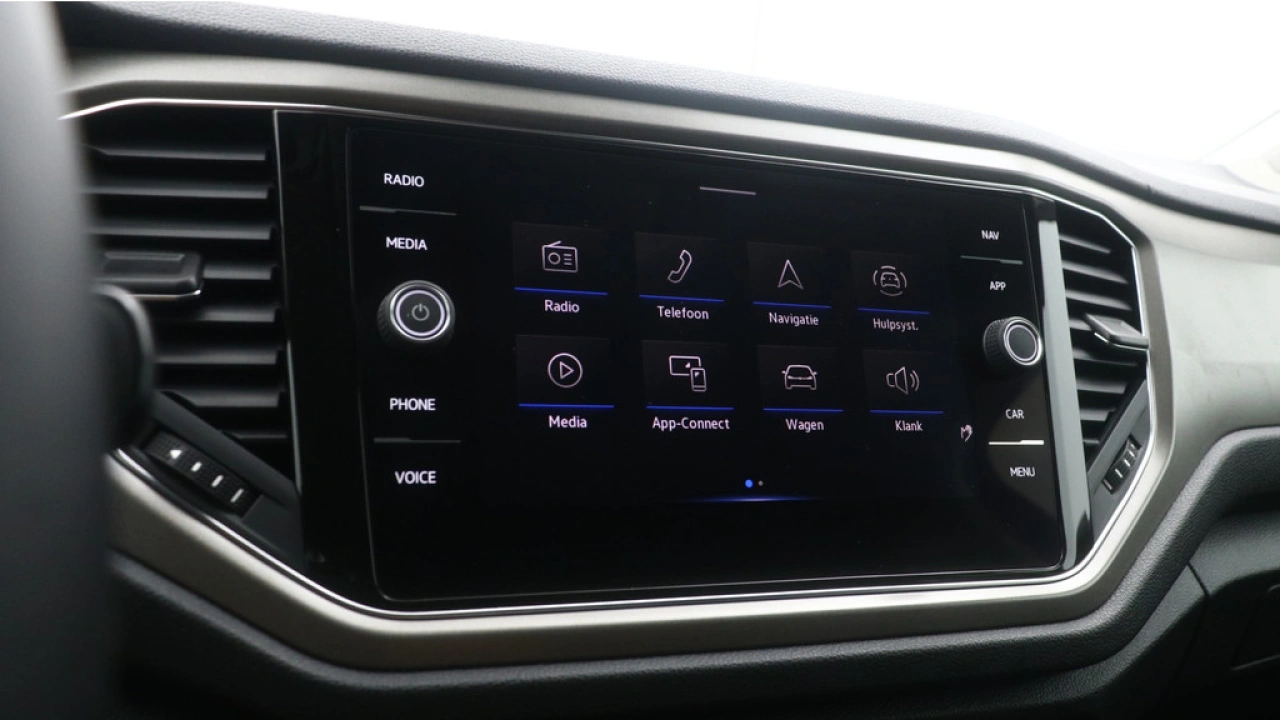 Volkswagen T-Roc 1.0 TSI 110pk Style Navigatie Carplay Climatronic