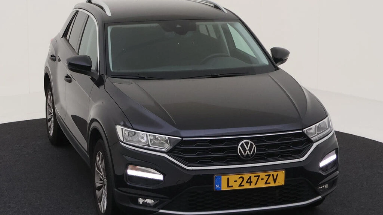 Volkswagen T-Roc 1.0 TSI 110pk Style Navigatie Carplay Climatronic
