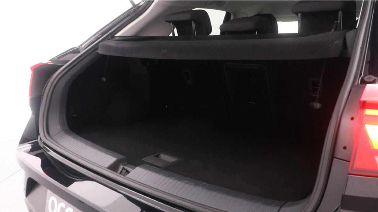 Volkswagen T-Roc 1.0 TSI 110pk Style Navigatie Carplay Climatronic