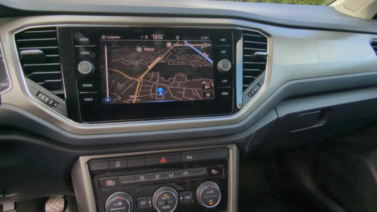 Volkswagen T-Roc 1.0 TSI 110pk Style Navigatie Carplay Climatronic