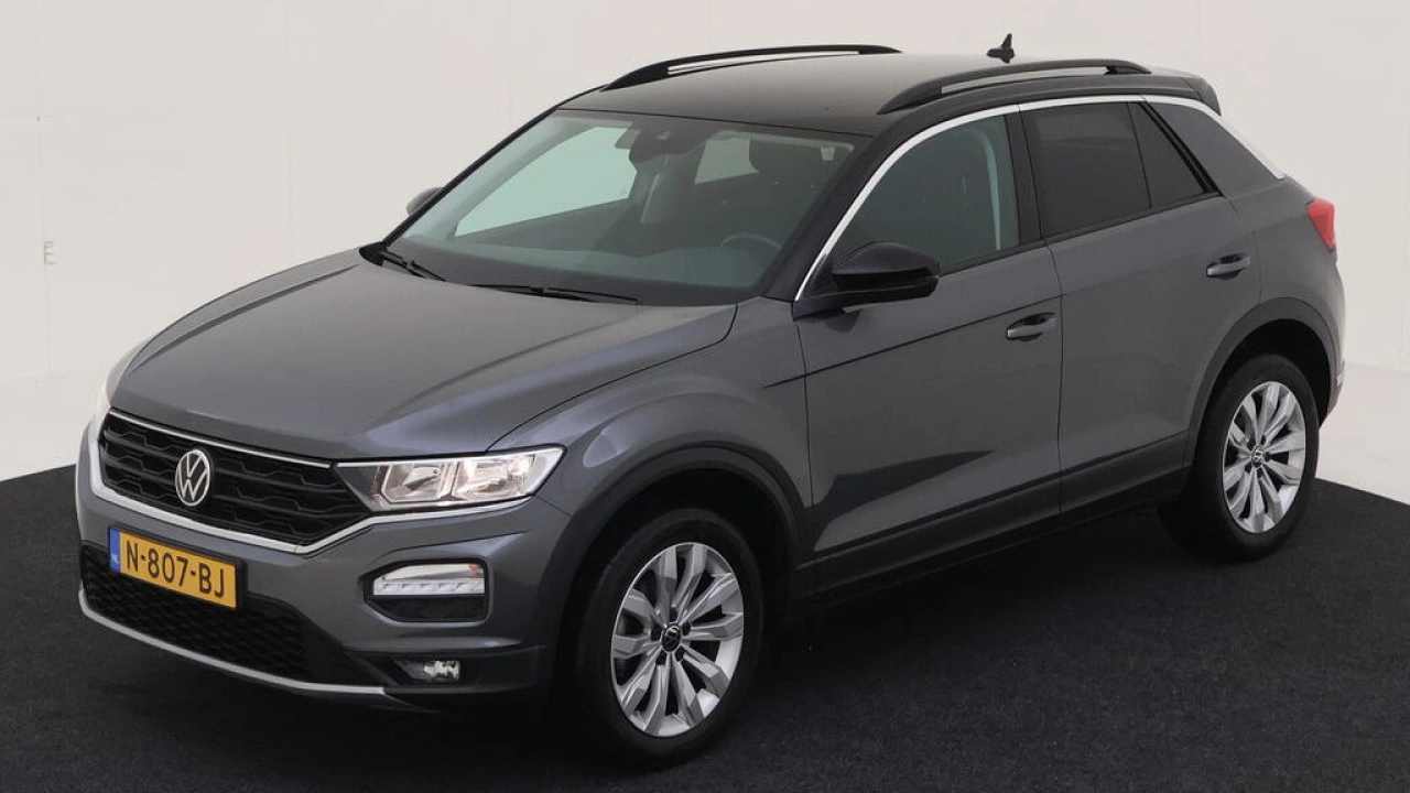 Volkswagen T-Roc 1.5 TSI 150pk DSG Style Navigatie Trekhaak