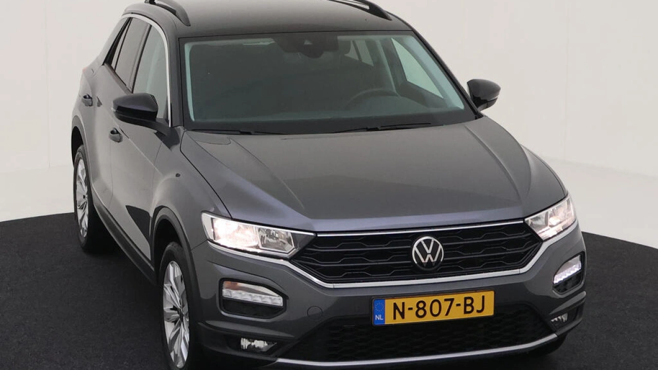 Volkswagen T-Roc 1.5 TSI 150pk DSG Style Navigatie Trekhaak