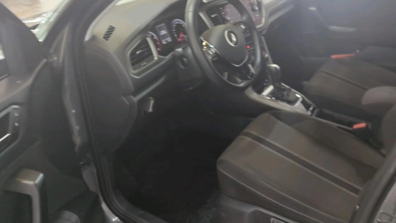 Volkswagen T-Roc 1.5 TSI 150pk DSG Style Navigatie Trekhaak