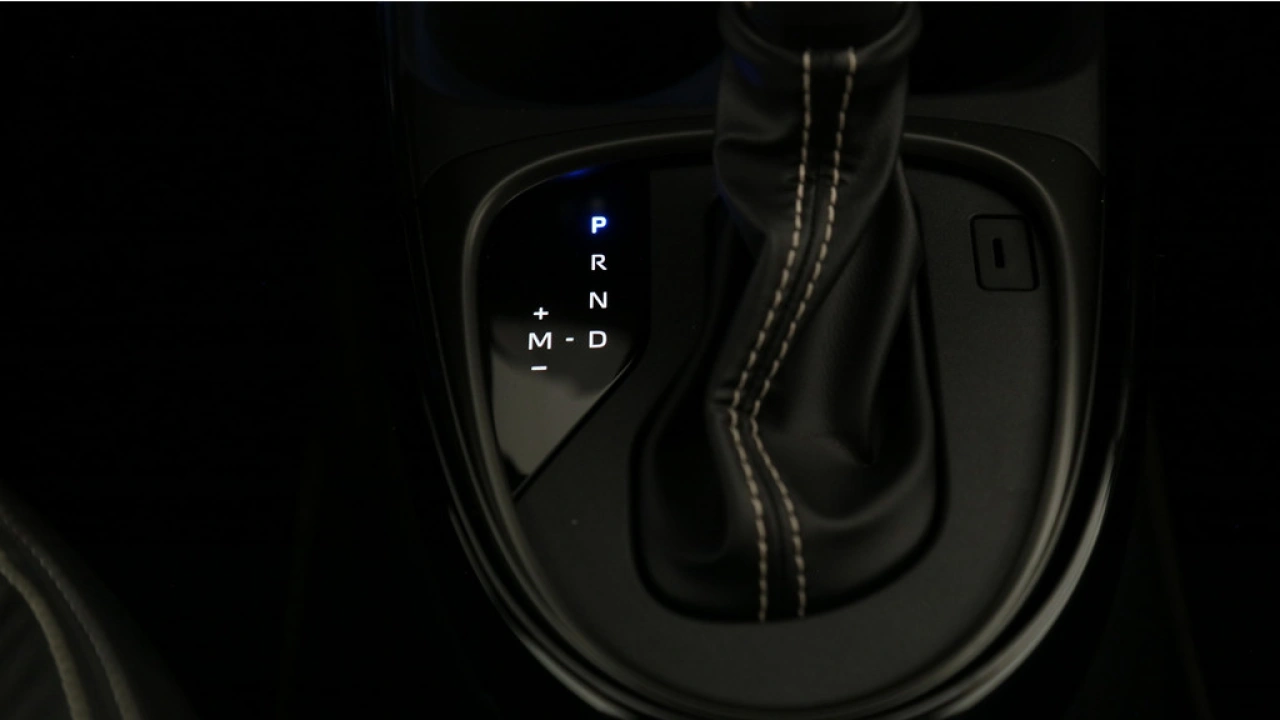 Toyota Aygo X 1.0 VVT-i S-CVT Automaat Premium