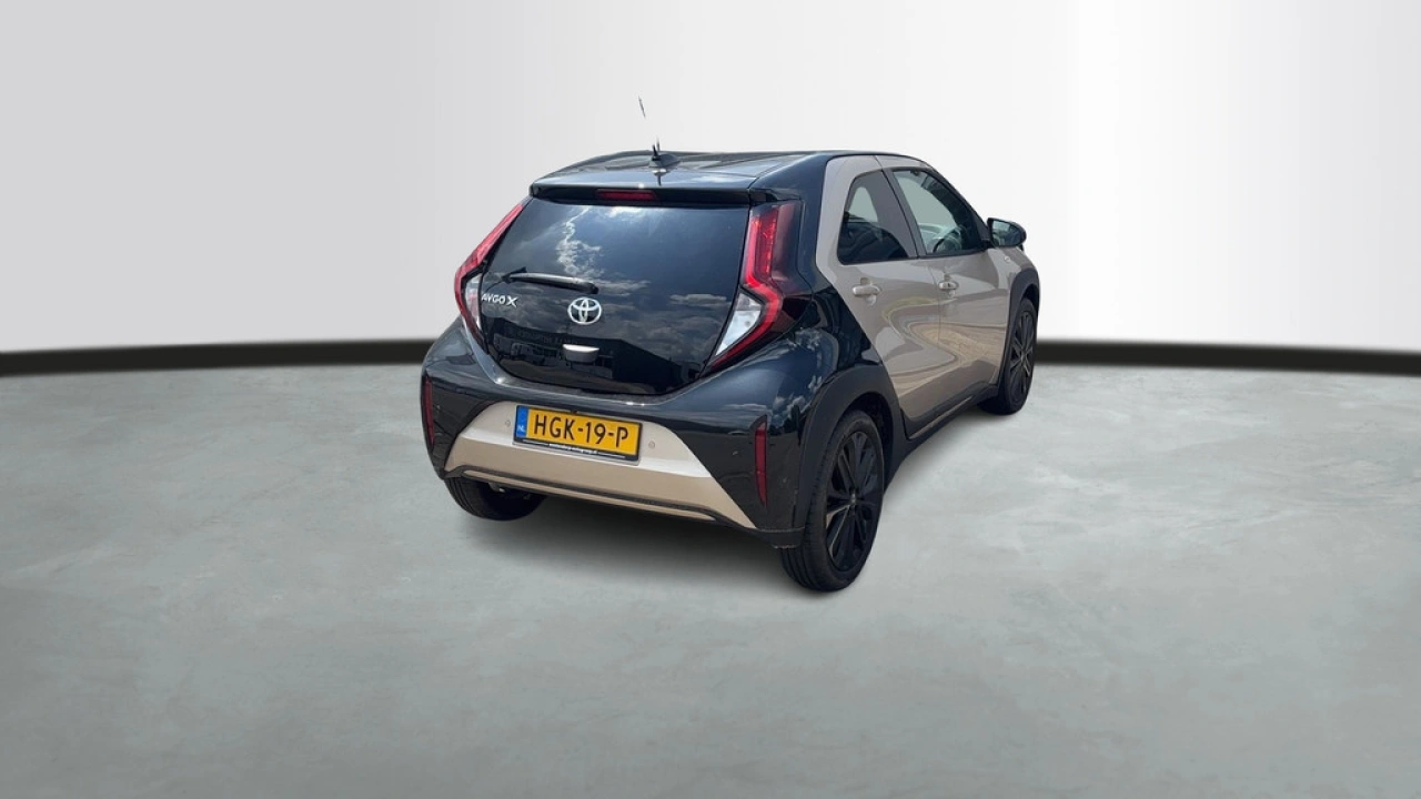 Toyota Aygo X 1.0 VVT-i S-CVT Automaat Premium