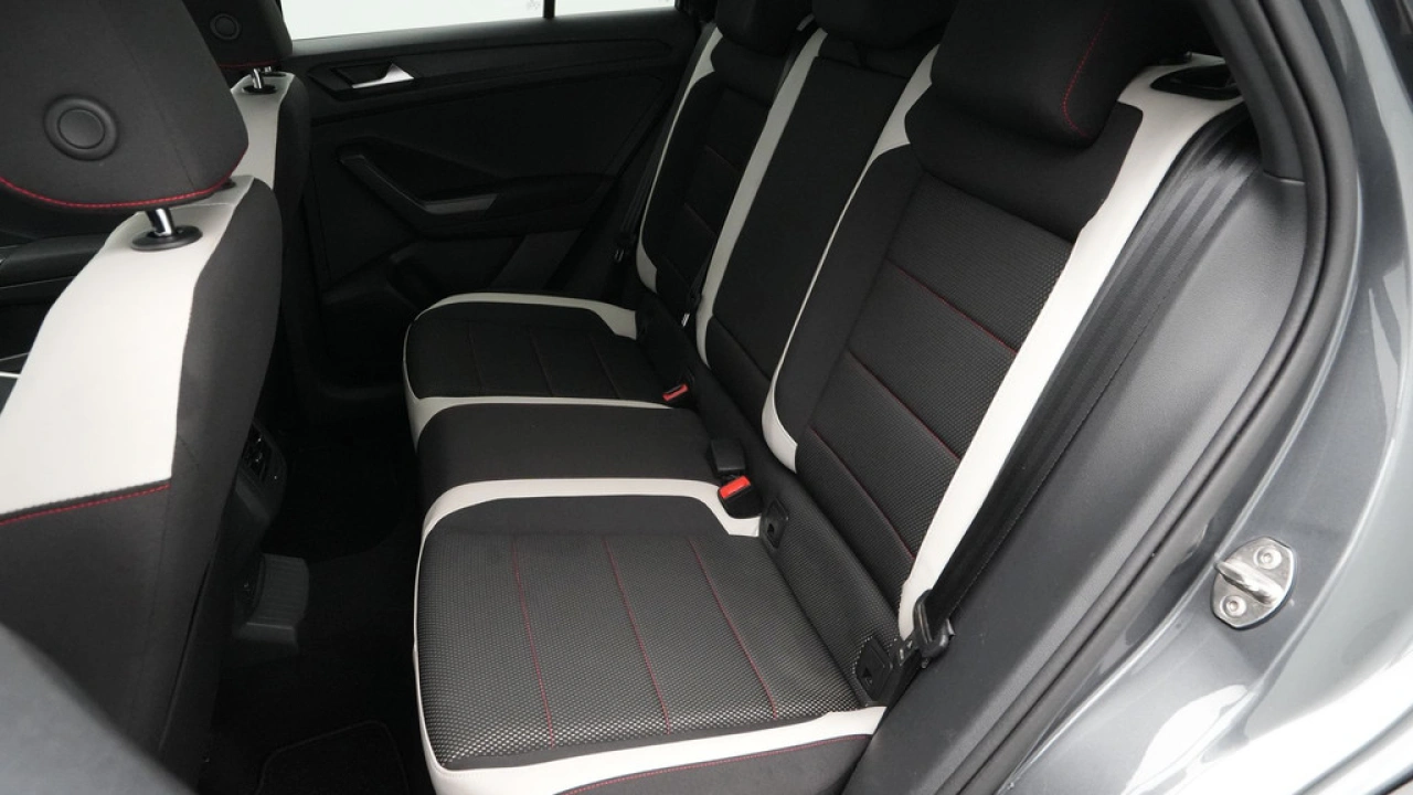 Volkswagen T-Roc 1.5 TSI 150pk DSG Sport