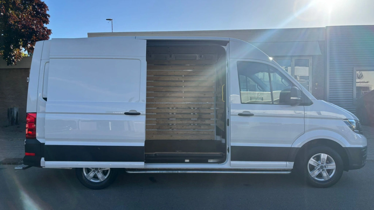 VW Bedrijfswagens Crafter L3H3 2.0 TDI 102pk 3.0T Comfortline