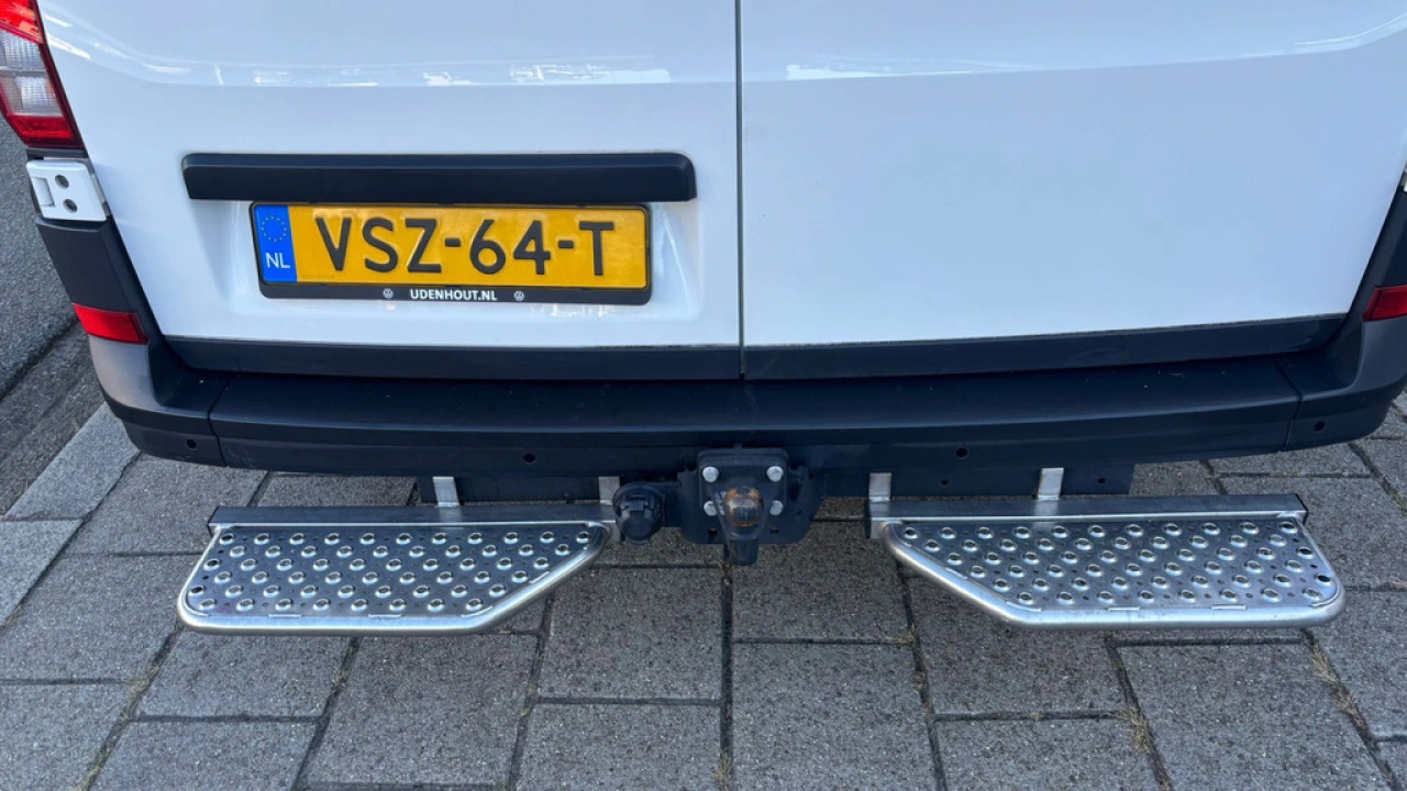 VW Bedrijfswagens Crafter L3H3 2.0 TDI 102pk 3.0T Comfortline