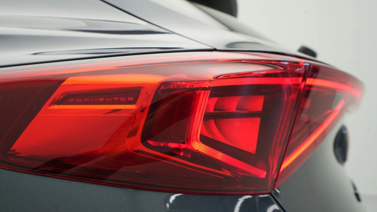 CUPRA Formentor 1.4 e-Hybrid VZ Performance