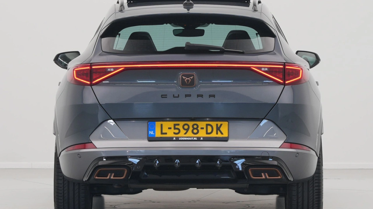 CUPRA Formentor 1.4 e-Hybrid VZ Performance