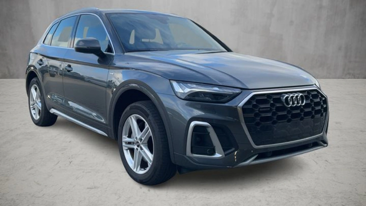Audi Q5 50 TFSIe 299pk PHEV Quattro S Line int.