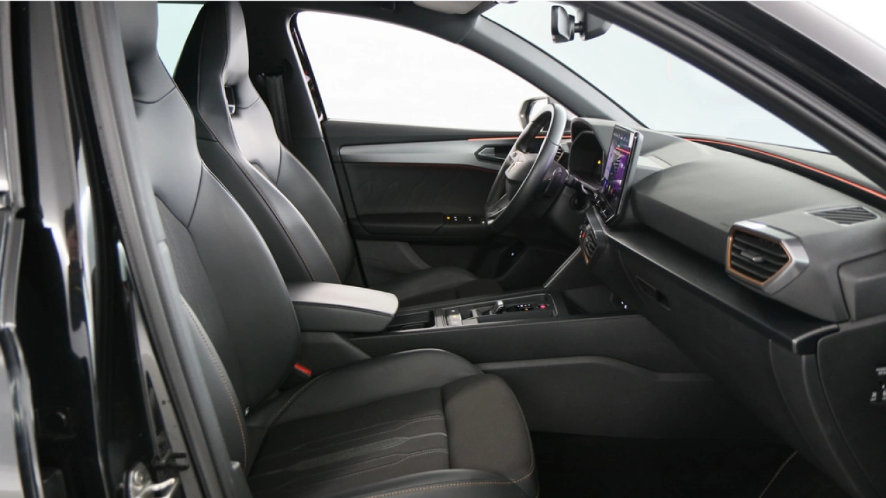 CUPRA Leon Sportstourer 1.4 TSI eHybrid 204pk PHEV Adrenaline