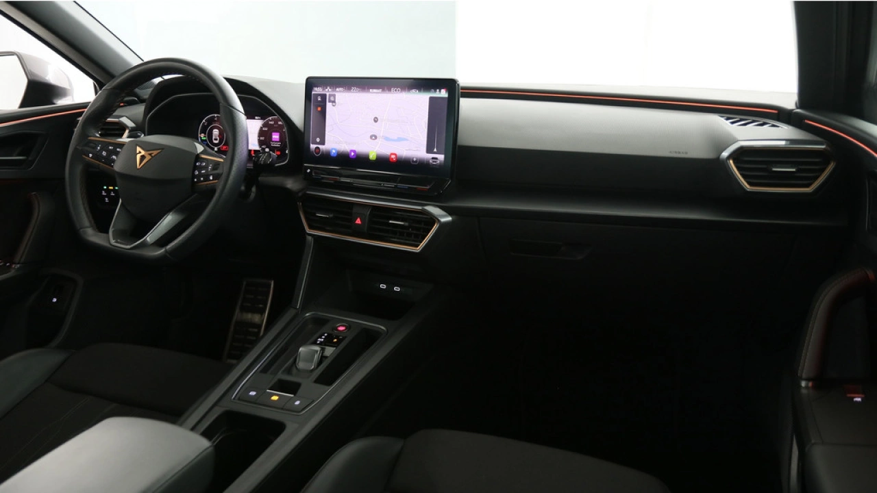 CUPRA Leon Sportstourer 1.4 TSI eHybrid 204pk PHEV Adrenaline