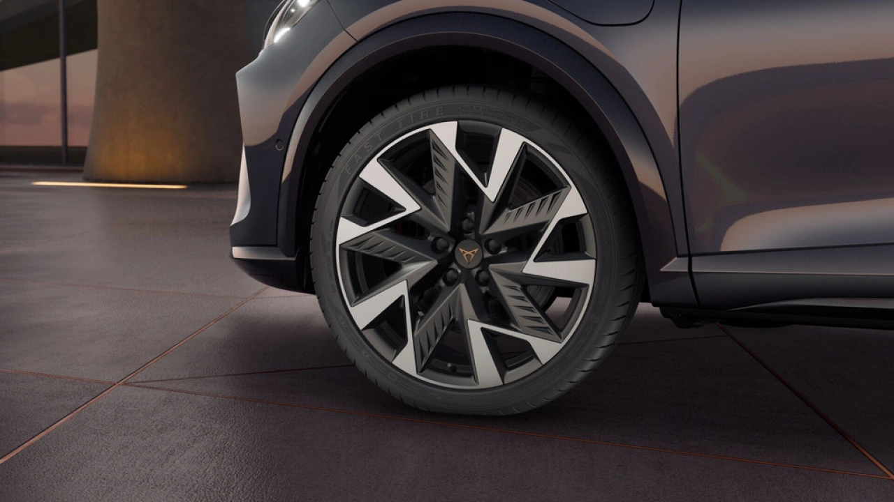 CUPRA Formentor 1.5 TSI e-Hybrid 272 6DSG VZ Performance