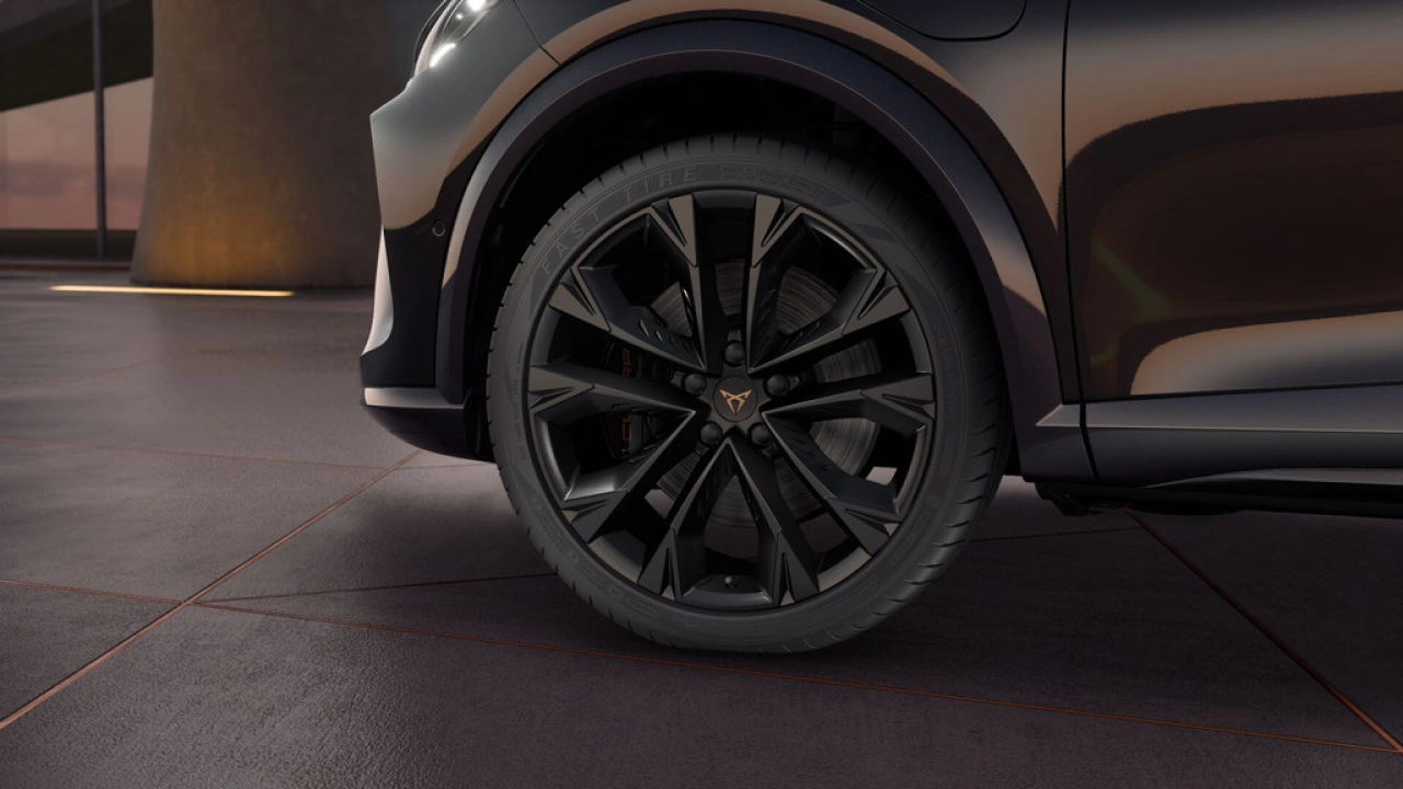 CUPRA Formentor 1.5 TSI e-Hybrid 272 6DSG VZ Performance