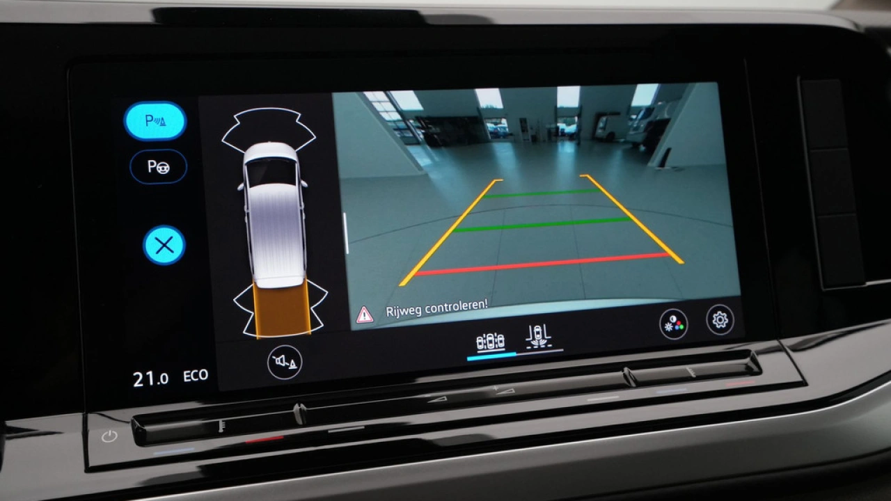 Volkswagen Multivan 1.4 eHybrid 218pk L2 Bulli 7p