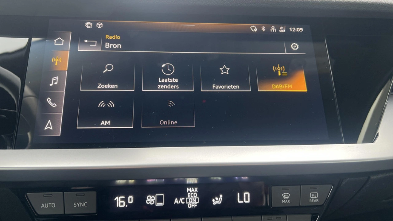 Audi A3 Sportback 30 TFSI 110Pk Pro Line / Parkeerhulp Achter / Carplay
