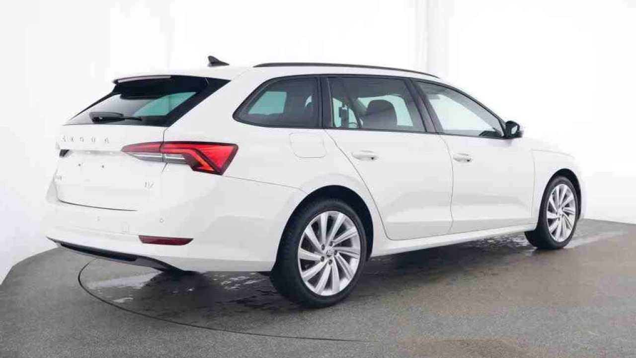Škoda Octavia Combi 1.4 TSI iV 204pk PHEV Business