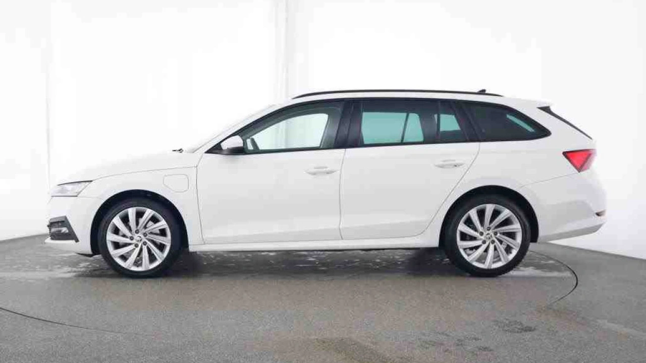 Škoda Octavia Combi 1.4 TSI iV 204pk PHEV Business
