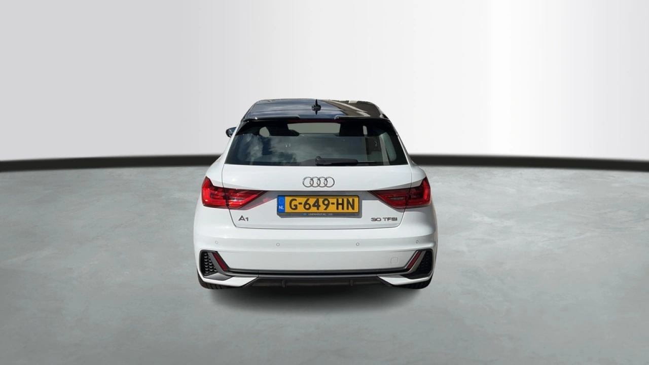 Audi A1 Sportback 30 TFSI 116pk Pro Line S / Full LED / Navigatie / PDC V+A