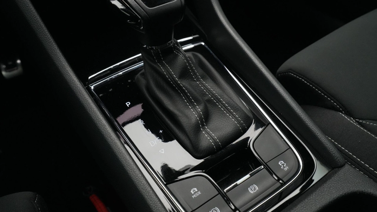 Škoda Karoq 1.5 TSI ACT 150pk DSG Sportline Business