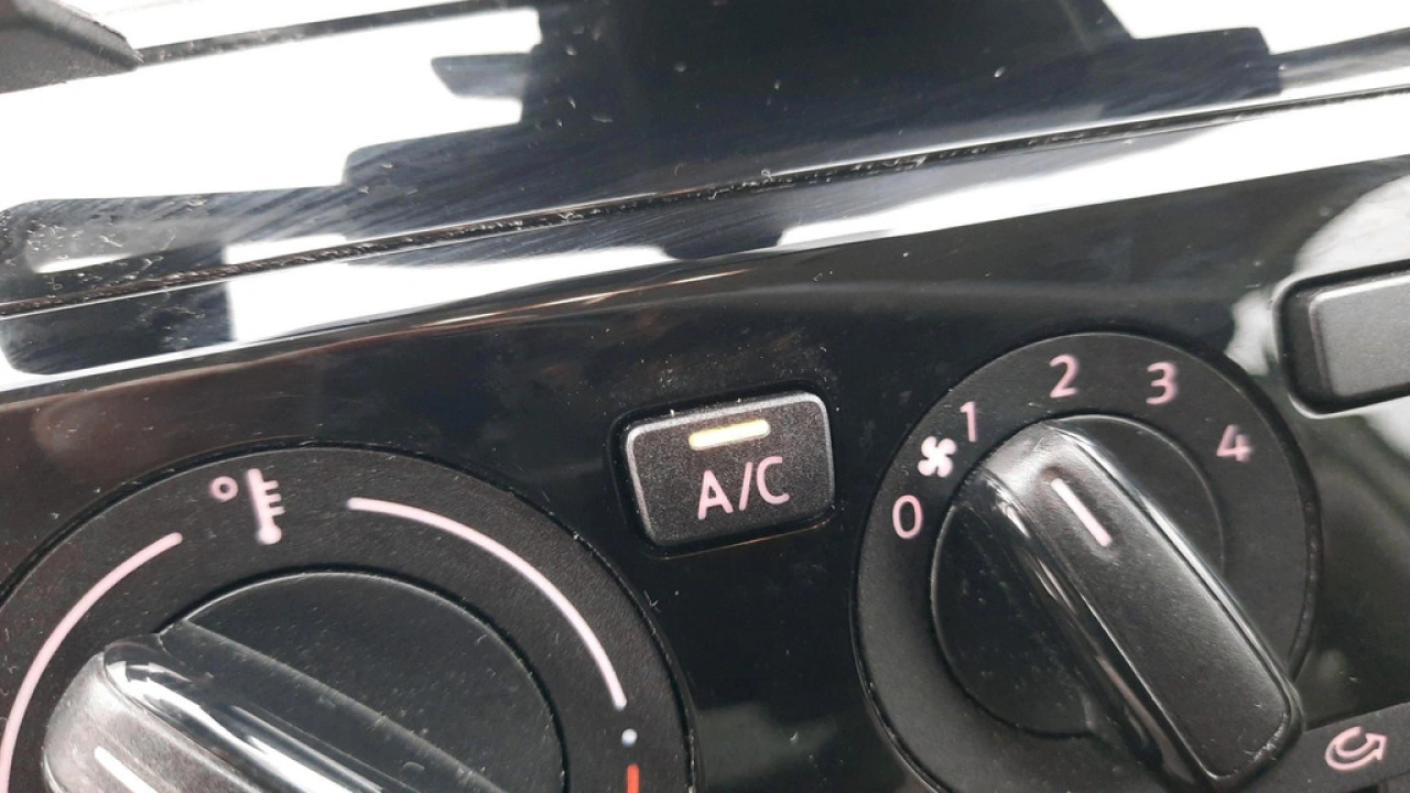 Volkswagen up! 1.0 Airco | Smartphone integratie | Lane Assist | DAB |