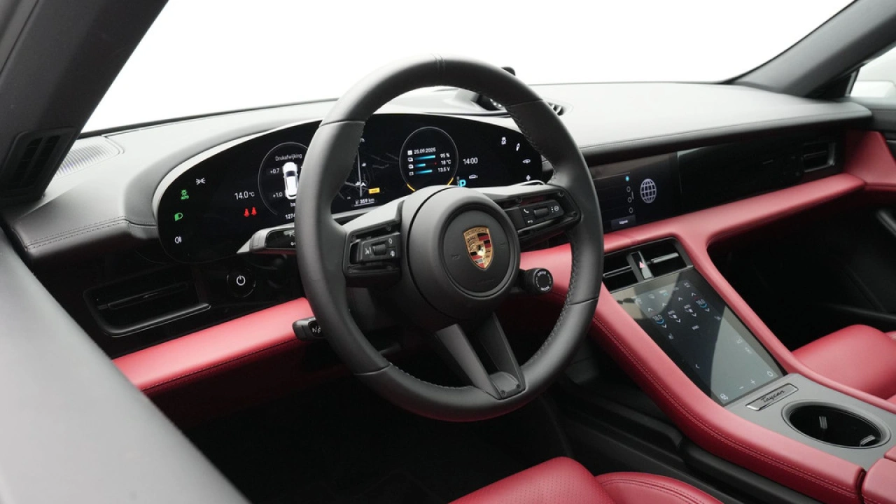 Porsche Taycan Sport Turismo 4S 79 kWh