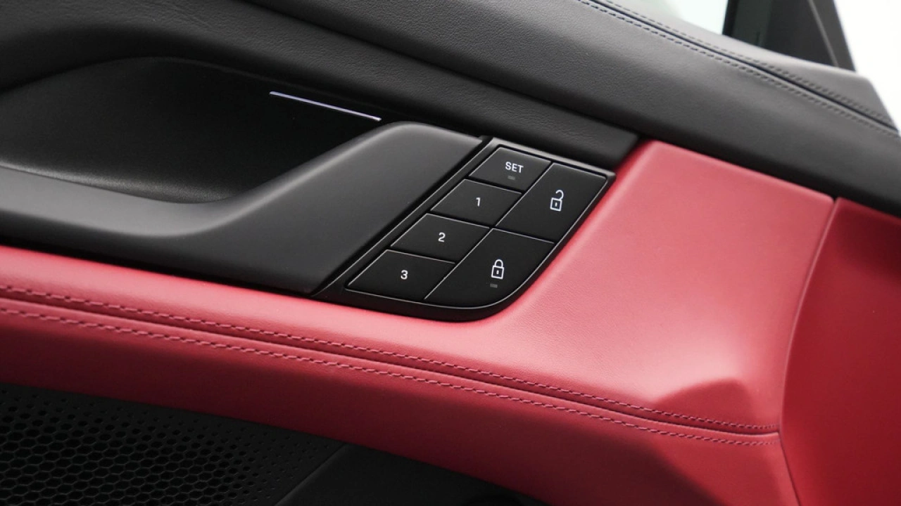 Porsche Taycan Sport Turismo 4S 79 kWh