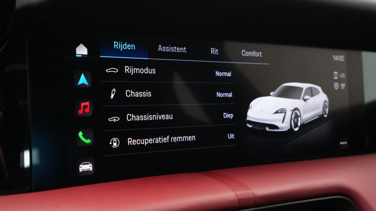 Porsche Taycan Sport Turismo 4S 79 kWh