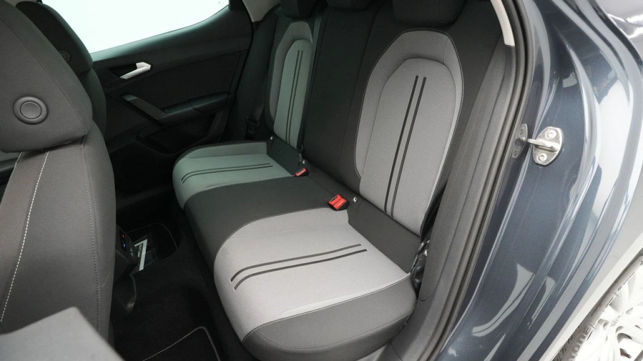 SEAT Leon 1.0 TSI 110pk Style Launch Edition